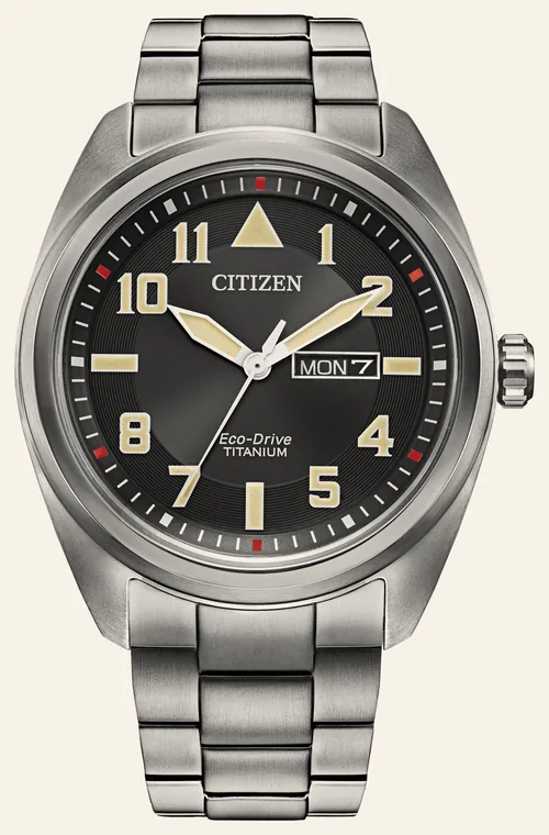 Relógio Citizen Garrison Super Titanium BM8560-53EN, mostrador preto